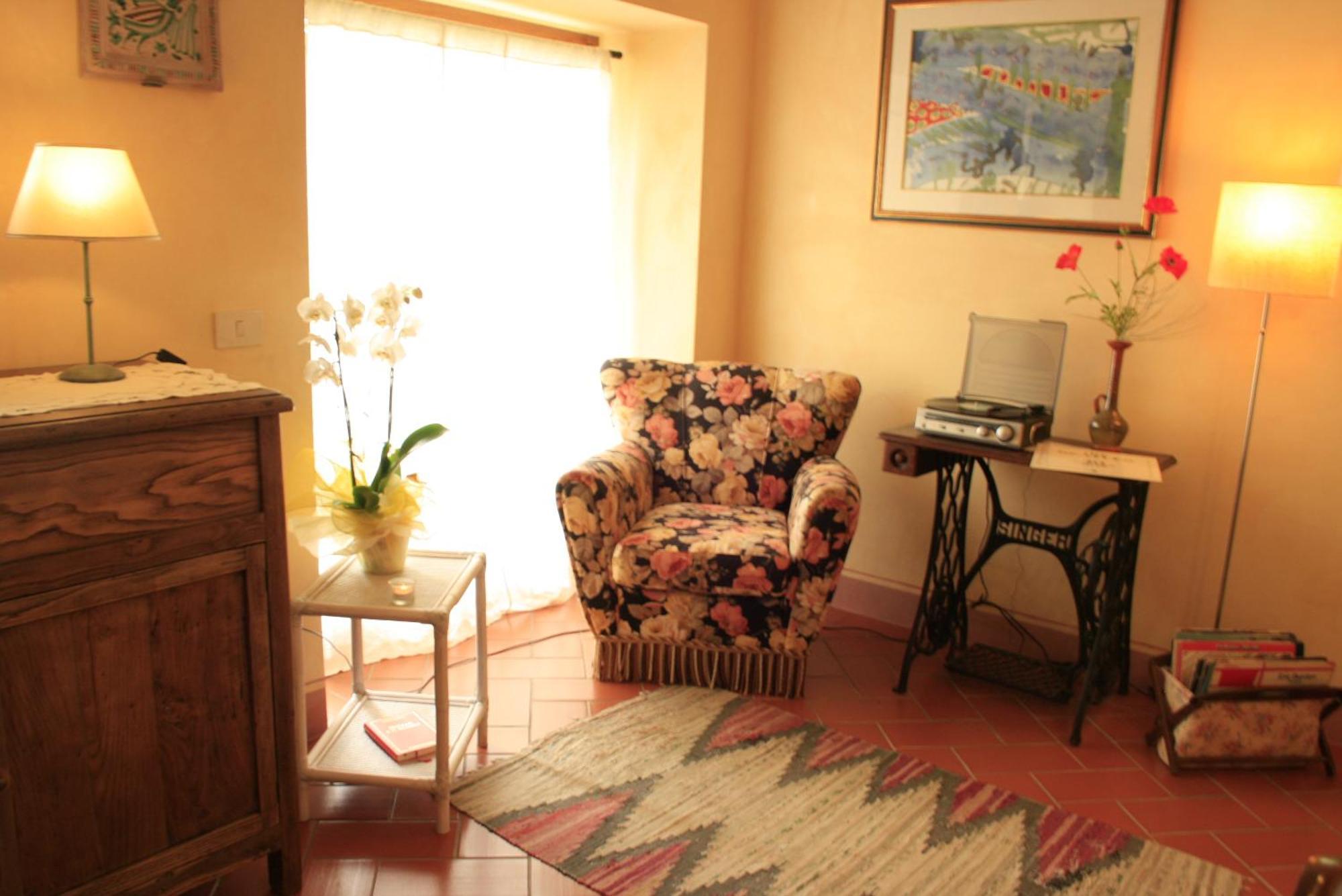Le Rogheta Villa Campiglia d'Orcia Luaran gambar