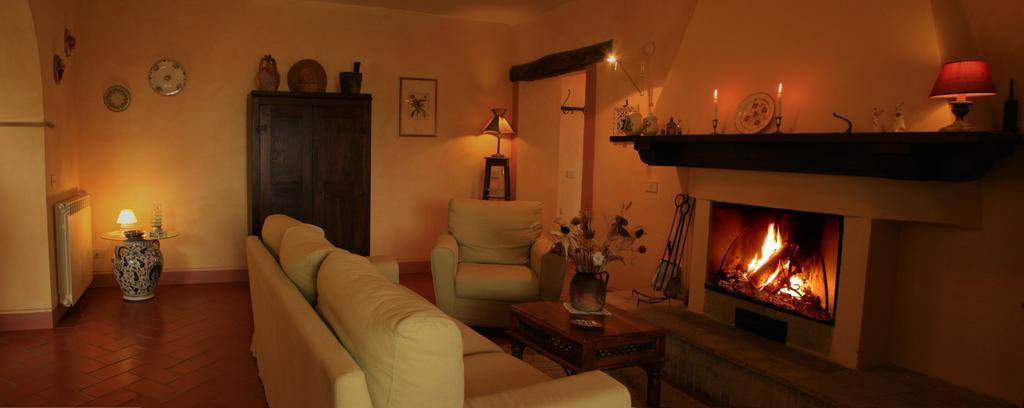 Le Rogheta Villa Campiglia d'Orcia Luaran gambar