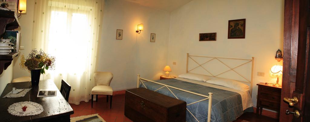 Le Rogheta Villa Campiglia d'Orcia Luaran gambar
