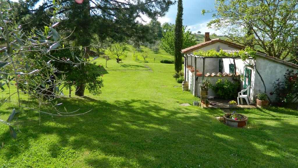 Le Rogheta Villa Campiglia d'Orcia Luaran gambar