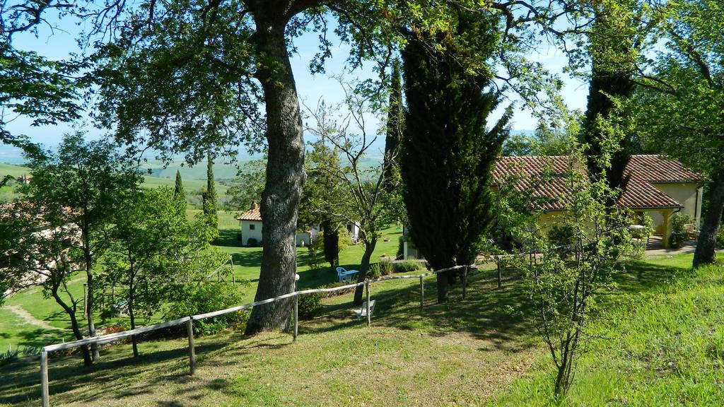 Le Rogheta Villa Campiglia d'Orcia Luaran gambar