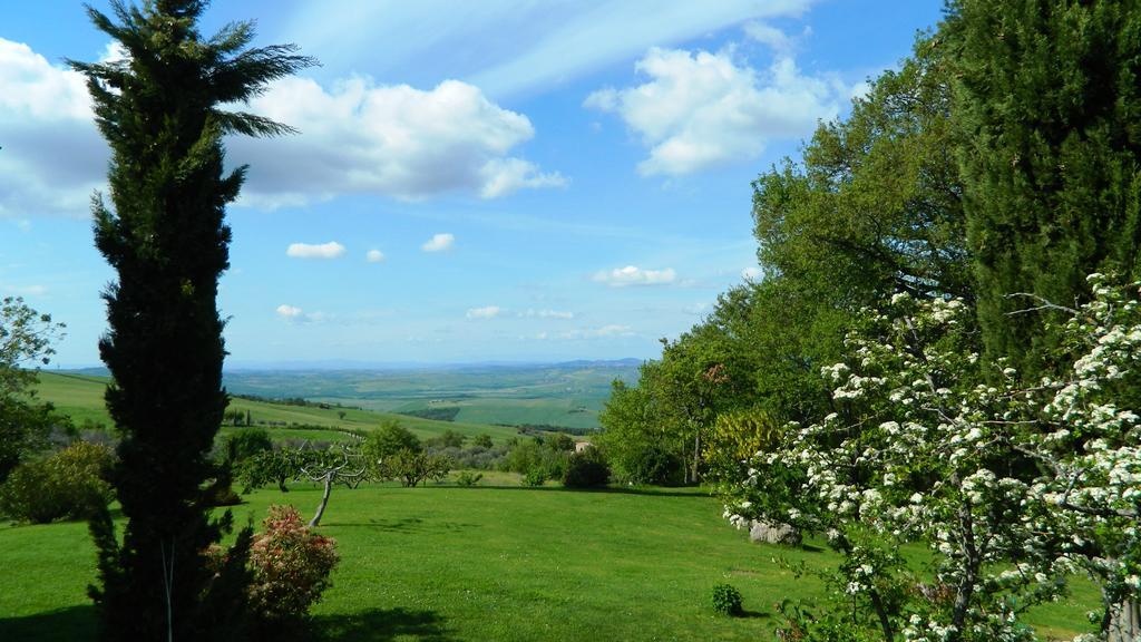 Le Rogheta Villa Campiglia d'Orcia Luaran gambar