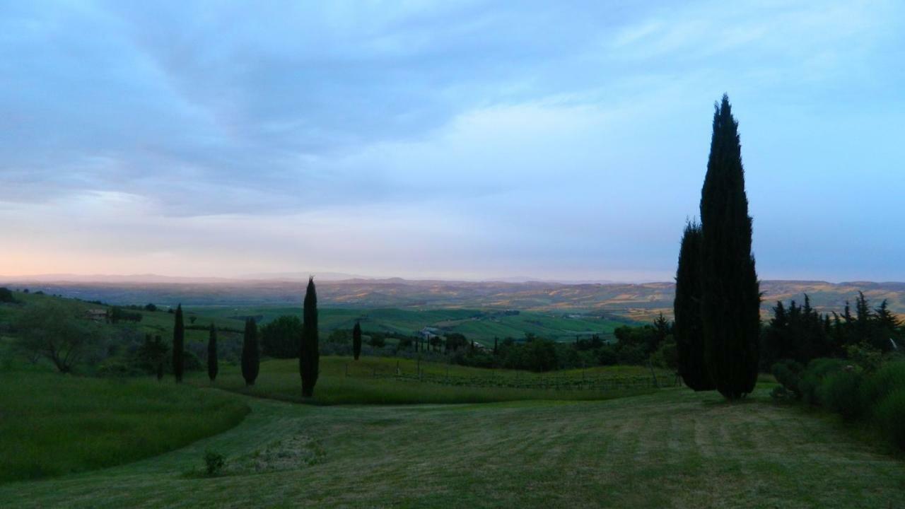 Le Rogheta Villa Campiglia d'Orcia Luaran gambar